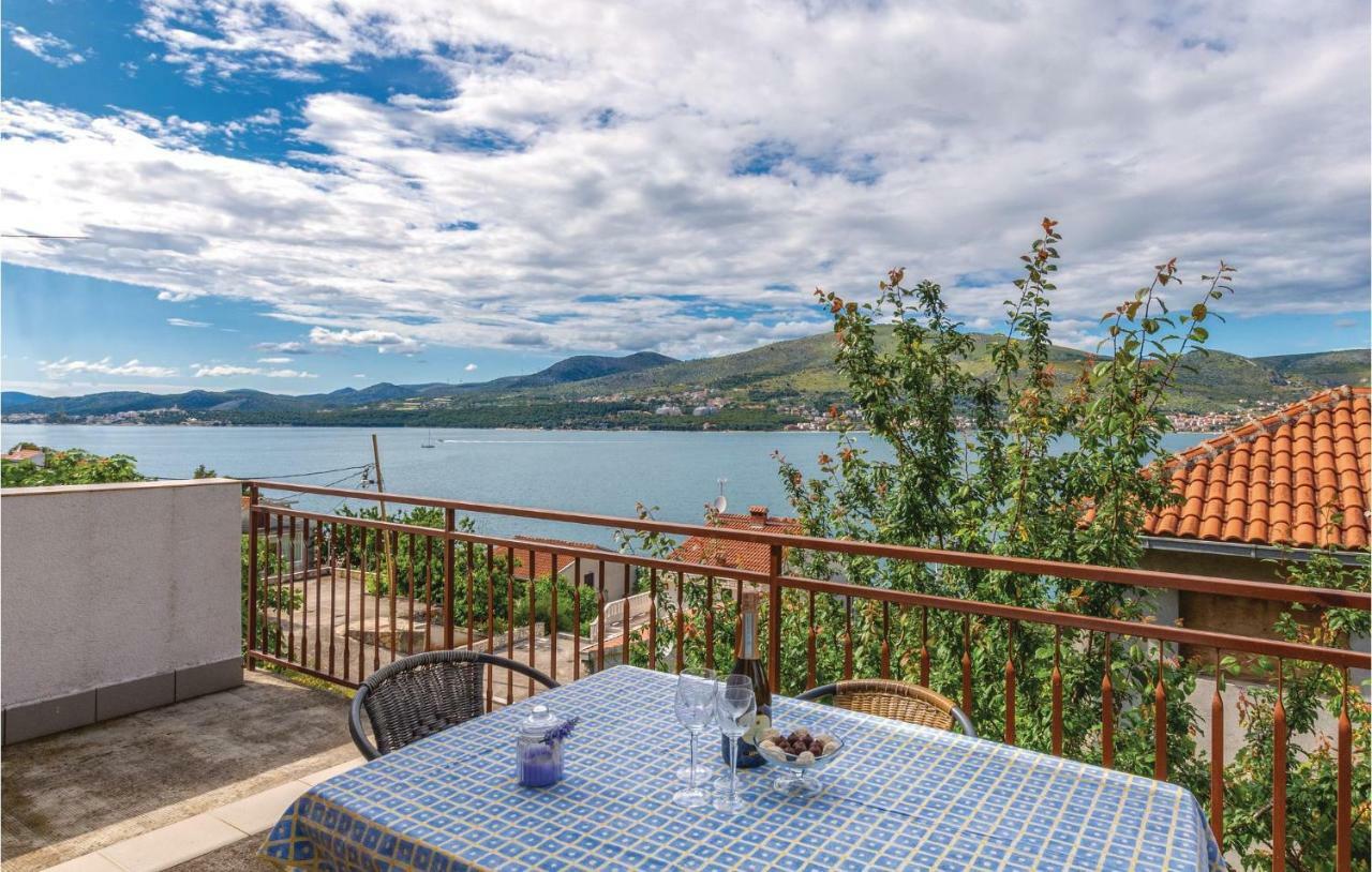 Cozy Apartment In Okrug Donji With Kitchen Donji Okrug  Exterior photo